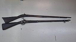 2 historische Vorderlader Gewehr Perkussion antik ab 18