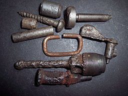 Konvolut 1 Sammlung Teile MP44 Sturmgewehr Mkb42 (MP40 38 P08 MG34 42) unbekannt Dachbodenfund