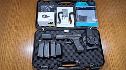 Glock 21 Gen.5 MOS .45ACP; Holosun SCS-MOS-GR; FAB -Holster; Koffer; Zubehör