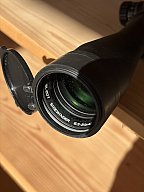 Hawke Sidewinder 6.5-20x42 MIL-DOT Zielfernrohr mit Bever Creek Flip-Caps