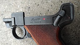 Luger 08!!! Griffstück mit Magazin vom Klassiker Record 08 mit seltenem >Luger< Schriftzug! PTB 517