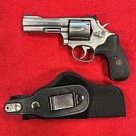 Smith & Wesson 686 Security Special - .357Mag - Revolver mit Holster