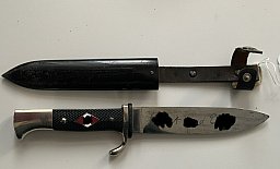 Schönes HJ Fahrtenmesser Karl Böcker mit Devise