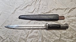 Wehrmacht Bajonett M84 mit Koppelschuh u. Lederscheide