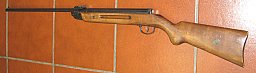 Älteres, Großes Krico Luftgewehr in Cal. 4,5mm