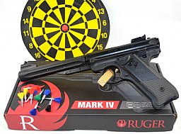 Schwarze Ruger Mark IV mit großem Starterpaket