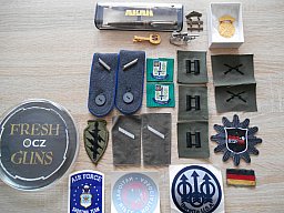 Großes Mix Paket Patches, Anstecker, Aufnäher, CZ GlasAblage, usw