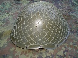 Stahlhelm M56 NVA mod.
