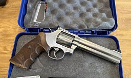 Smith & Wesson 686-6 DeLuxe Match Master 6" im Kaliber .357 Magnum