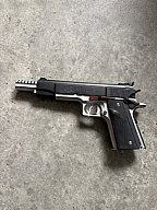 LAR Grizzly .45 Win mag
