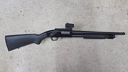 Maverick 88 12/76 mit Holosun HS515 Circle Dot