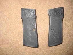 Walther, Pistole Walther, Griffschalen, Vorkrieg noch mit dem W als Logo