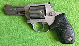 Taurus, Ultra-Lite Verkauf!!