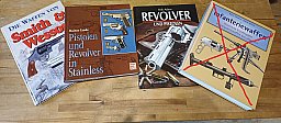 Tolle Waffensachbücher Smith & Wesson Colt Wildey