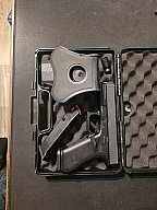 PAK Glock 17 Gen5 Umarex 2x Magazine + Holster