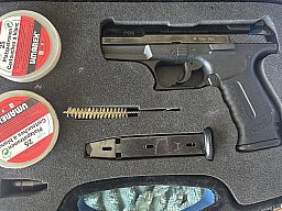 Walther P 99 Sondermodell Millenium 2000 mit Zertifikat mit 150 Platzpatronen