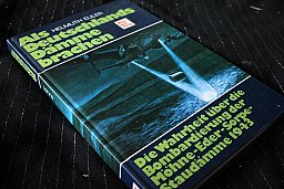 Als Deutsche Dämme brachen - Die Wahrheit über die Bomnadierung der Mühne-Eder-Sorpe-Staudämme 1943