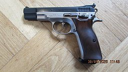 CZ 75, Kal. 9mmLuger in sportlicher Frankonia-Tuning Versi-on