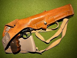 WEAPON COMBAT SCHULTERHOLSTER PISTOLEN UND GROßREVOLVER BIS 6,0 ZOLL
