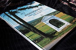PANNONIEN - Städte und Landschaften in Westungarn Corvina Kiado / Endre Racz