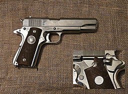 Modellpistole Colt 1911 von Marushin
