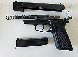 Browning GPDA 9 - alte PTB 592 - Schreckschuss Pistole 9mm P.A.K. schwarz brüniert