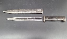 K98 Bajonett - Seitengewehr 84/98 nummeriert, 3. Modell mit Holzgriffschalen, 1939 BERG & Co