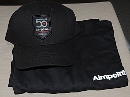 Aimpoint 50 Jahre Kappe und T Shirt