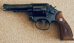 S & W 547 "4" 9x19 Revolver