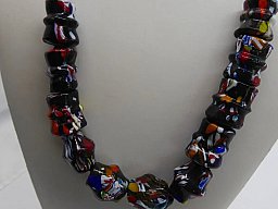 Murano Perlen auf Lederband ca. 105cm lang mit 11 Muranoperlen