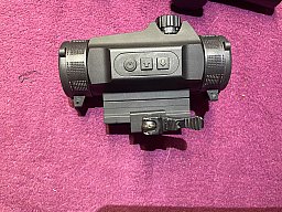 DDoptics DDsight Pro (kein Docter Hawke Zeiss Steiner Meopta Professor etc.) Rotpunkt