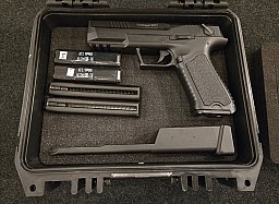 ASG XP17 / Cyma AEP Set: 3 Magazine, 2 Akkus + Umarex Koffer