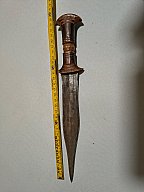 Alter afrikanischer Dolch Messer mit Lederscheide