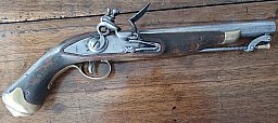 aus Nachlaß:Steinschloßpistole cal.45 (Replica)-m.Beschuß