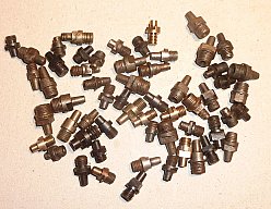 über 60 verschiedene Vorderlader- Pistons