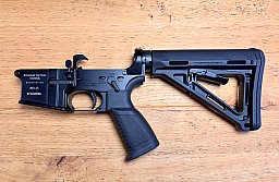 AR15 Lower komplett von BTS Bavarian Tactical System inkl. Magpul Schaft