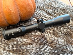 Kahles Helia 1,6–8x42 – Beleuchtetes Absehen 4A-I – Made in Austria