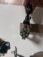 Webley Revolver und Makarov pm