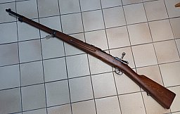 Schwedisches Ordonnanzgewehr m/96 von Husqvarna.