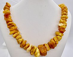 Bernsteinkette Halskette mächtig Butterscotch Natur unbehandelt 179,5 gr L: 84cm