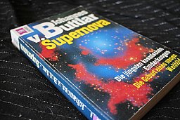 Supernova - Johannes von Buttlar