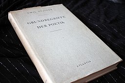 GRUNDBEGRIFFE DER POETIK - Emil Staiger 1951