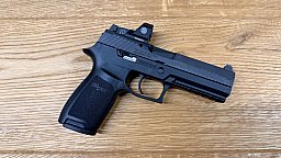 SIG-Sauer P320 Fullsize RXP / 9mmLuger / ROMEO1 / Unbenutzt!