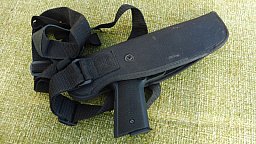 Lagerräumung Schulterhoster Codura schwarz für Pistolen *********anschauen kostet nichts************
