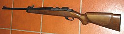 Seltenes Podium CO² Repetier - Luftgewehr in Cal. 4,5mm mit F -Zeichen