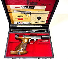 Matchpistole - Unique Mod. DES-69 "Standard U.I.T." im Koffer | .22lr