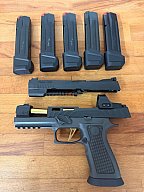 SIG Sauer P320 XFive Spectre Comp, 9 mm Luger – ROMEO1PRO, Wechselsystem, 5 Magazine