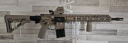 Neuware vom Fachhandel - Schmeisser AR15 M4FL 14,5" FDE Sondermodell MAGPUL Kal. .223Rem mit Optik