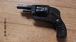 Historischer Revolver B & A (vermutlich Bolte & Anschütz Zella-Mehlis), Kal. .22short
