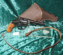 Revolver Izhevsk Nagant Mod. 1898 Kal. 7,62 Nagant